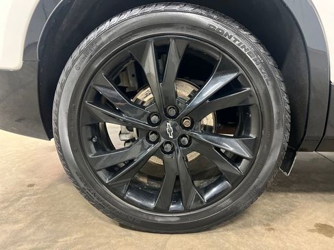 Certified 2024 Chevrolet Blazer RS w/ Driver Confidence II Package image 9