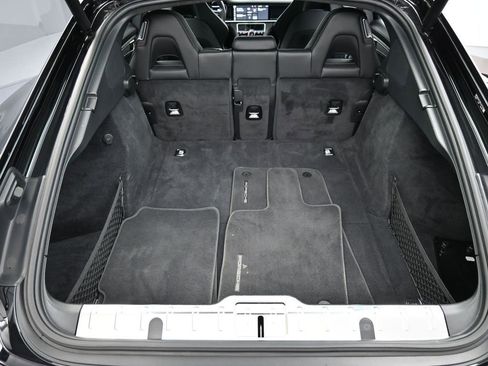 Certified 2021 Porsche Panamera GTS image 30