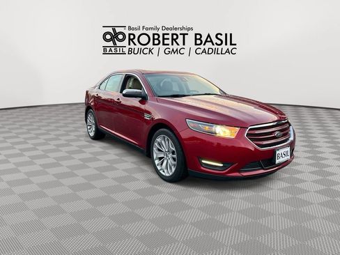 Used 2019 Ford Taurus Limited FWD image 2