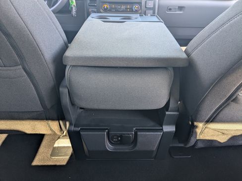 Used 2023 Ford F150 XLT image 13