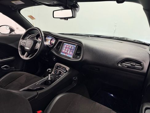 Used 2019 Dodge Challenger R/T Scat Pack w/ Dynamics Package image 21