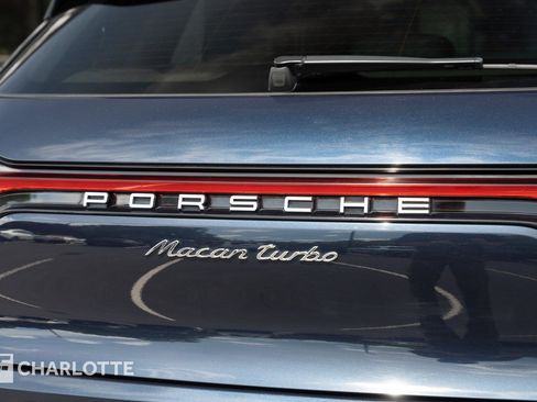 Used 2021 Porsche Macan Turbo AWD/4WD image 14