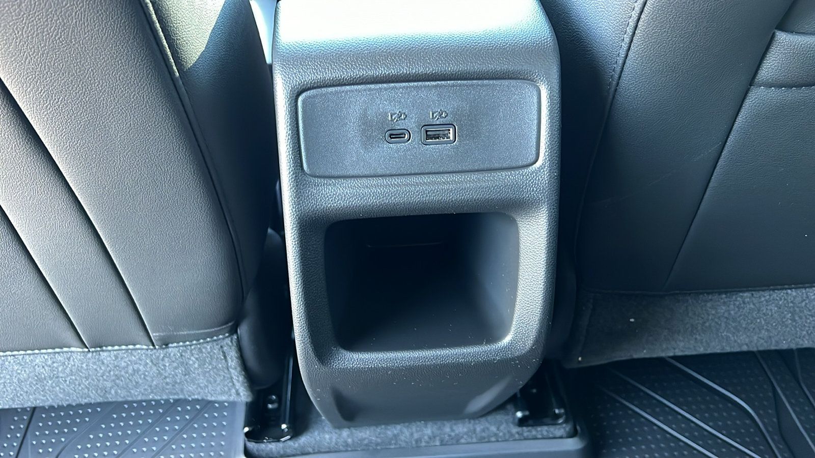 New 2026 Chevrolet Trax ACTIV w/ Driver Confidence Package FWD image 14