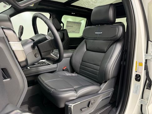 New 2026 Ford F350 Platinum image 19