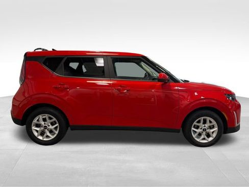 Used 2024 Kia Soul LX w/ Option Group 015 image 8