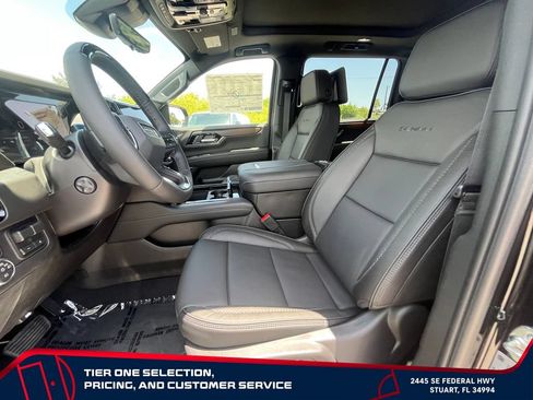 New 2026 GMC Yukon XL Denali w/ Denali Reserve Package AWD/4WD image 10