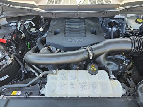 Used 2023 Ford F150 XLT AWD/4WD image 29