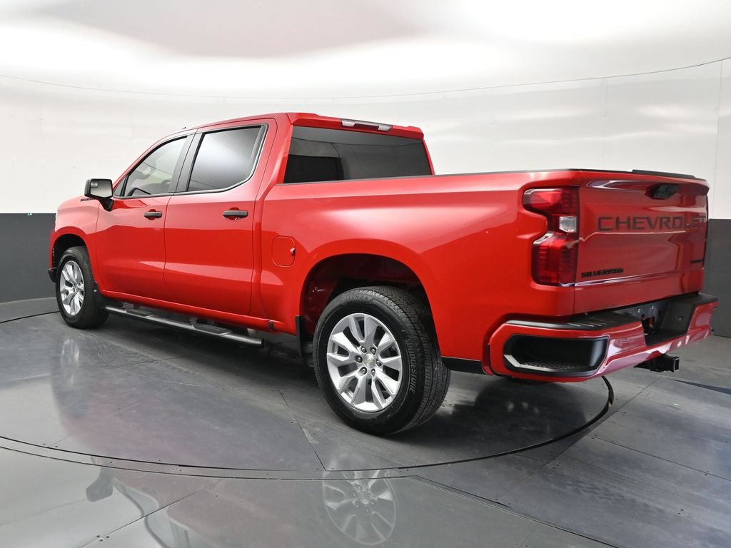 Used 2022 Chevrolet Silverado 1500 Custom w/ LPO, Dark Essentials Package RWD image 3