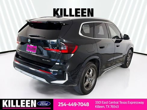 Used 2023 BMW X1 xDrive28i w/ Premium Package AWD/4WD image 9