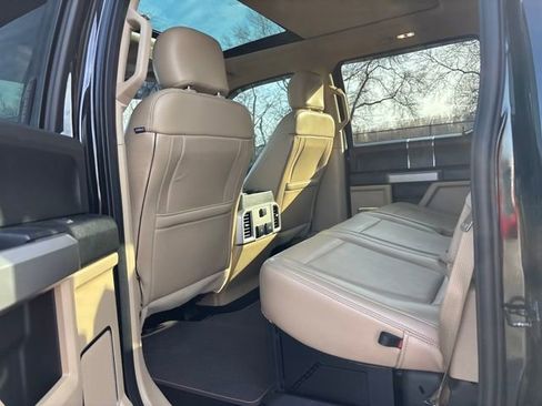 Certified 2019 Ford F350 Lariat w/ Lariat Ultimate Package image 13