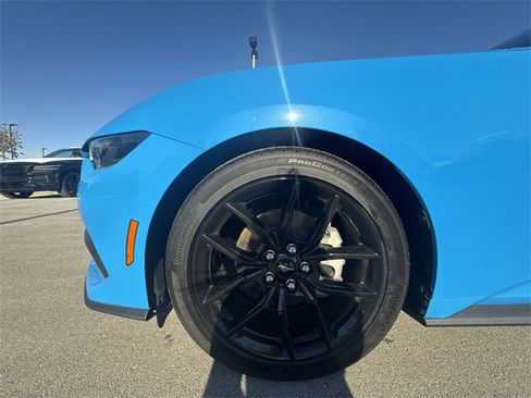 Used 2024 Ford Mustang Premium image 10