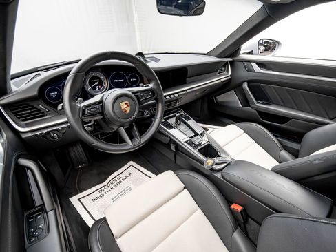 Used 2023 Porsche 911 Turbo image 10