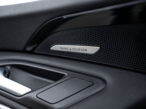 New 2025 Audi Q5 Premium Plus image 17