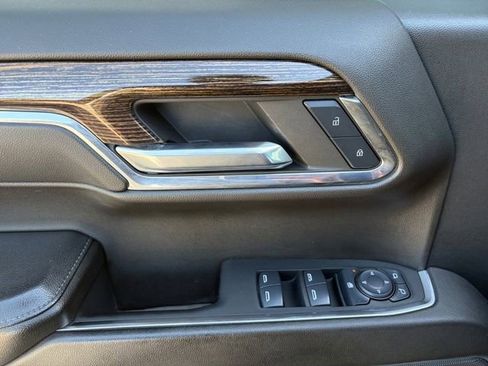 Certified 2024 GMC Sierra 1500 Elevation w/ X31 Off-Road Package image 4