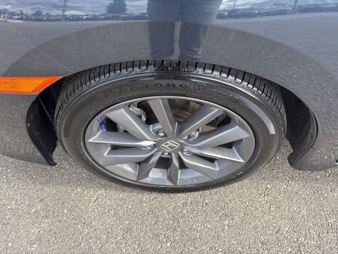 Used 2019 Honda Civic EX image 8