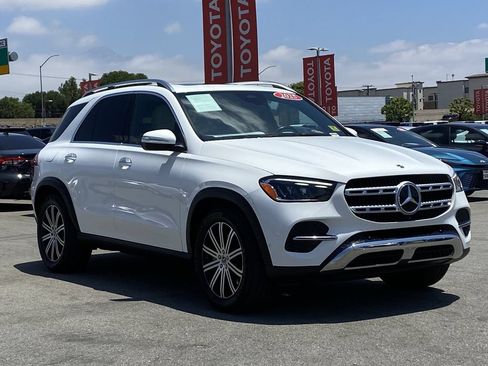 Used 2025 Mercedes-Benz GLE 450 4MATIC image 44