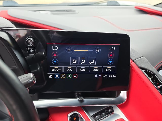 Used 2021 Chevrolet Corvette Stingray Preferred Cpe w/ Z51 Performance Package RWD image 19