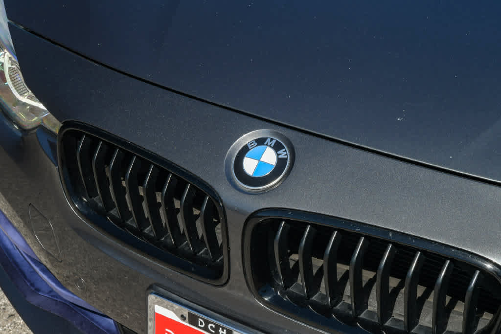 Used 2018 BMW 328d Sedan RWD image 5