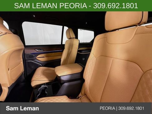 New 2025 Jeep Grand Cherokee L Summit w/ Obsidian Package image 25