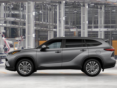 New 2026 Toyota Highlander Platinum AWD/4WD image 6