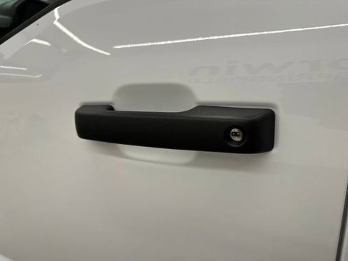 Used 2024 Ford F250 XLT image 19