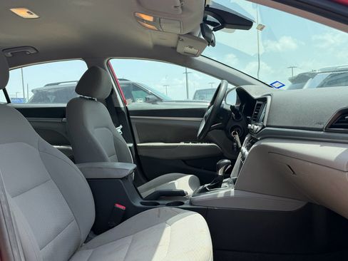 Used 2020 Hyundai Elantra SEL FWD image 9