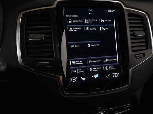 Used 2020 Volvo XC90 T6 Momentum w/ Protection Package Premier image 25