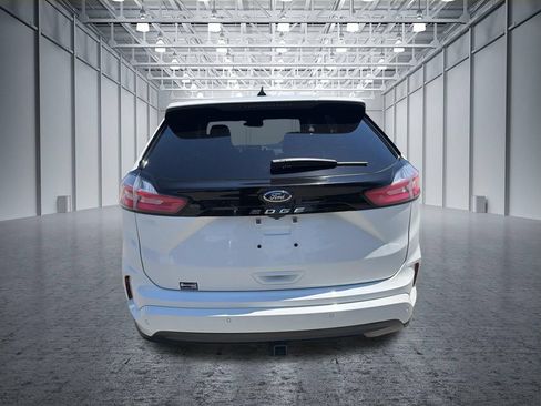 Used 2023 Ford Edge ST-Line w/ Class II Trailer Tow Package AWD/4WD image 4