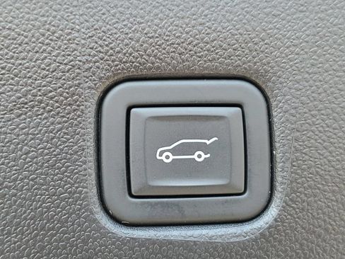 Certified 2023 Chevrolet Blazer RS w/ Driver Confidence II Package AWD/4WD image 40