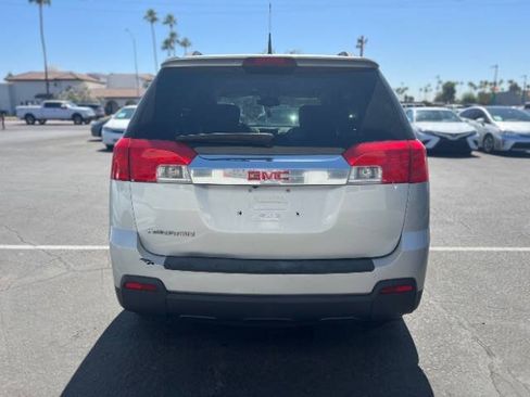 Used 2012 GMC Terrain SLE FWD image 4