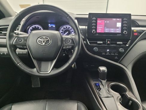 Used 2021 Toyota Camry SE image 22