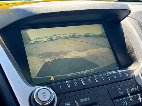 Used 2016 Chevrolet Equinox LT w/ Convenience Package AWD/4WD image 10