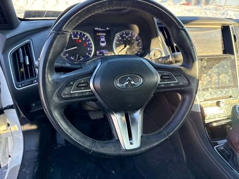 Used 2018 INFINITI Q60 3.0t Luxe w/ Sensory Package 3.0T Luxe image 14