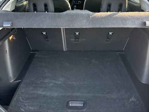 Used 2025 Chevrolet Trax ACTIV w/ Sunroof Package FWD image 22