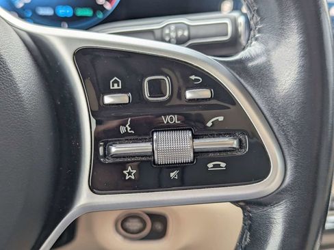 Used 2021 Mercedes-Benz GLS 450 4MATIC image 30