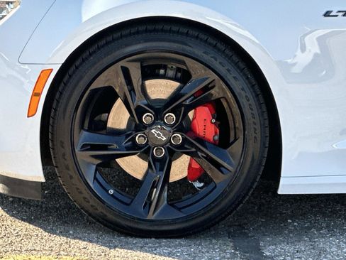 Certified 2023 Chevrolet Camaro LT w/ RS Package image 10