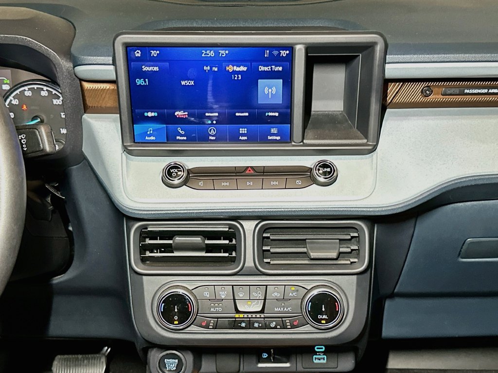 Certified 2024 Ford Maverick Lariat w/ FX4 Off-Road Package AWD/4WD image 12