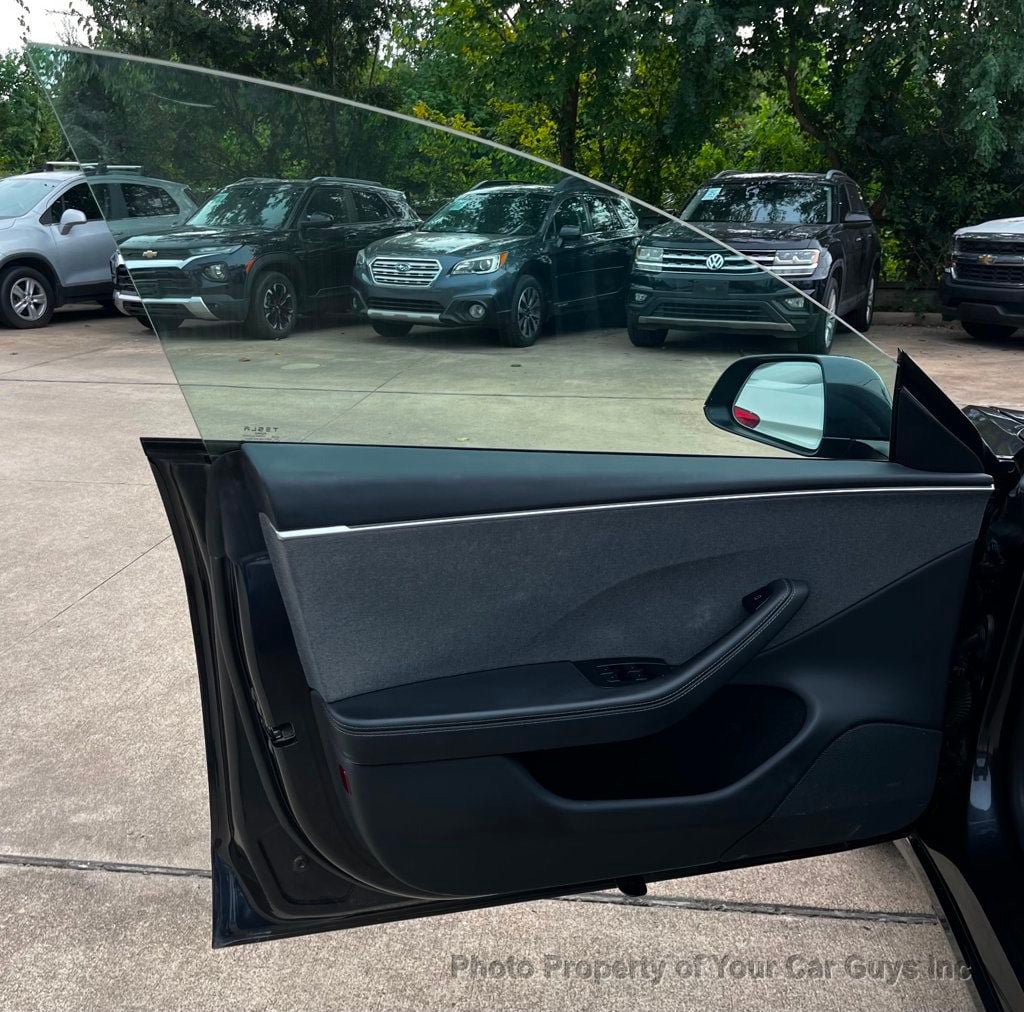 Used 2025 Tesla Model 3 Long Range RWD image 29