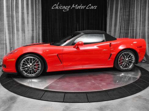 Used 2013 Chevrolet Corvette 427 w/ 1SB Preferred Equipment Group RWD image 30