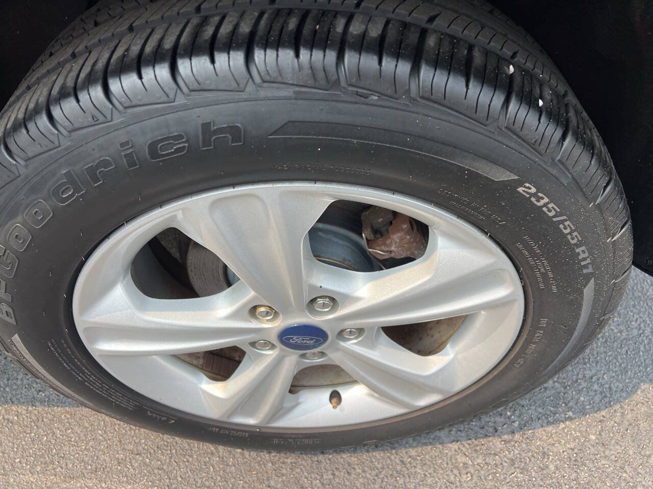 Used 2015 Ford Escape SE w/ Equipment Group 201A FWD image 8