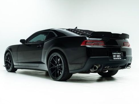 Used 2014 Chevrolet Camaro SS w/ RS Package image 17