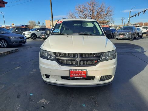 Used 2018 Dodge Journey SE w/ Connectivity Group image 5