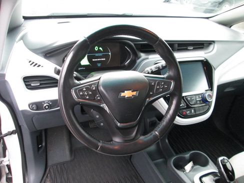 Used 2020 Chevrolet Bolt LT image 14