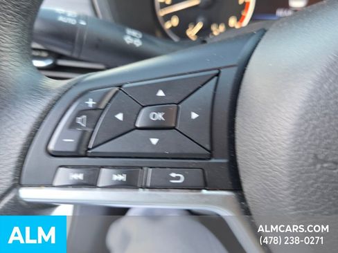 Used 2025 Nissan Altima 2.5 SV image 25