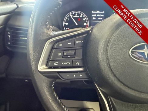 Used 2024 Subaru Outback Premium AWD/4WD image 17
