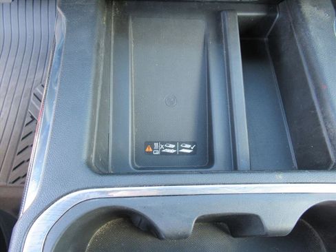 Used 2020 GMC Sierra 1500 AT4 w/ AT4 Premium Package image 24