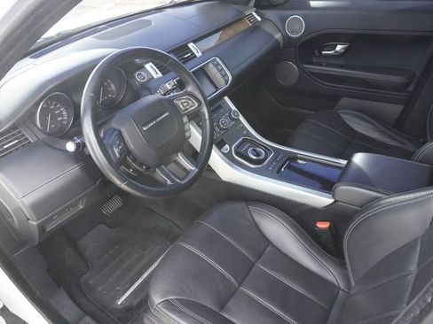 Used 2014 Land Rover Range Rover Evoque Prestige image 18