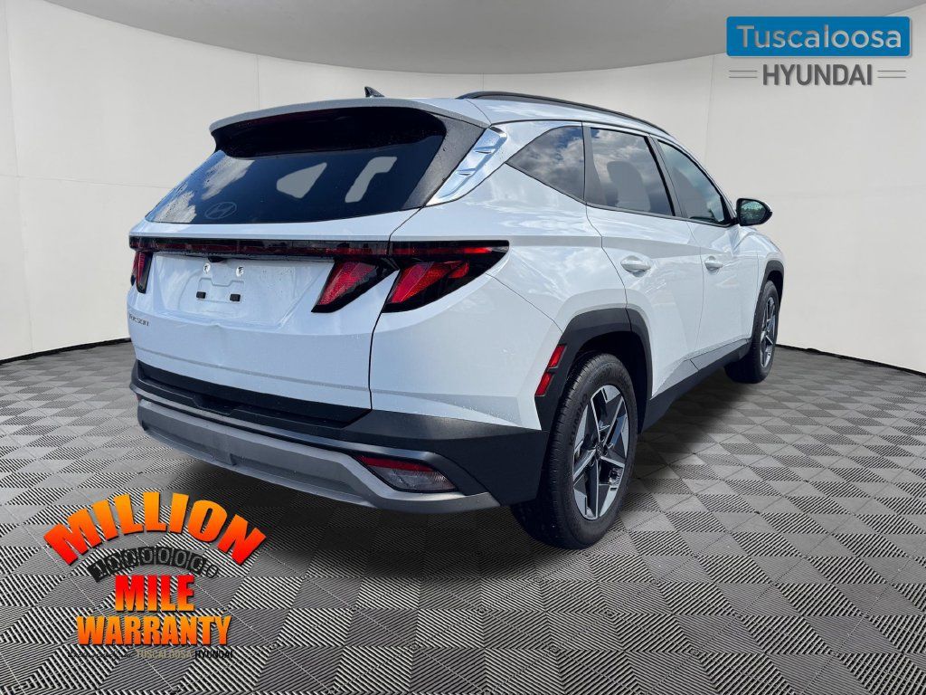 Used 2025 Hyundai Tucson SEL FWD image 3