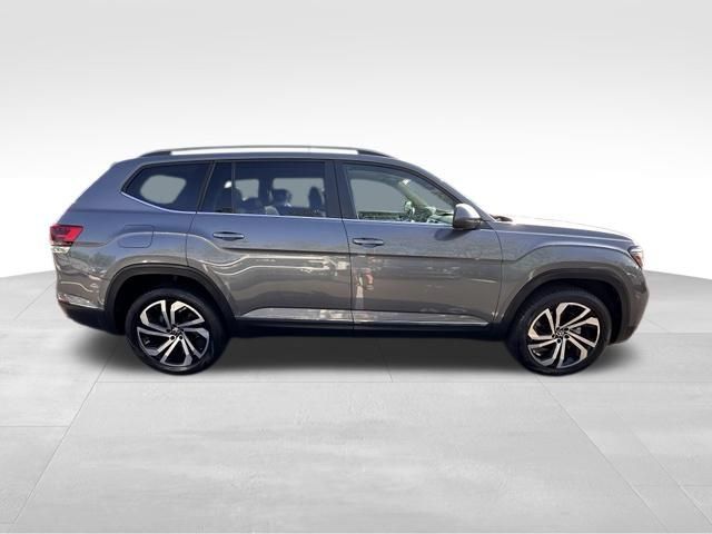 Used 2022 Volkswagen Atlas SEL AWD/4WD image 9