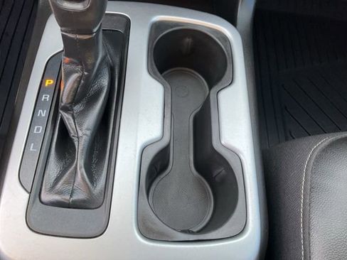 Used 2021 Chevrolet Colorado ZR2 w/ Colorado ZR2 Bison Edition image 17